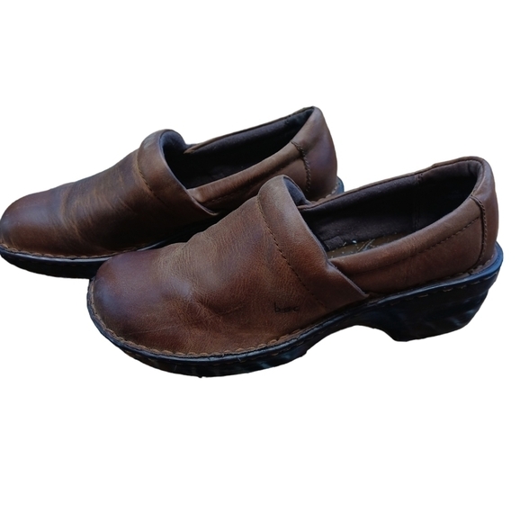 BOC Born Concept Chocolate Oiled Leather Clogs - Picture 2 of 9